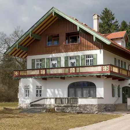 Wohnlich Bruennstein