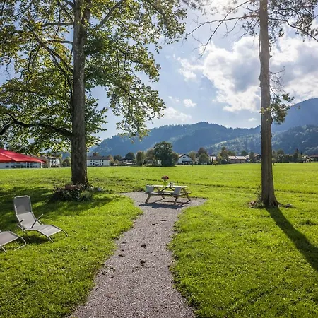 Wohnlich Bruennstein * Auerbach (Oberaudorf)